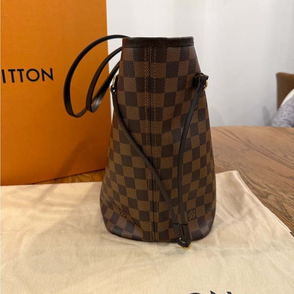 Louis Vuitton Neverfull GM - Picture 3 of 9